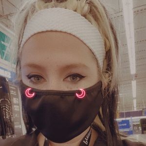 Meet your Posher, Jackie